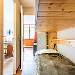 Appartement Rond Point Des Pistes - Val Claret-23 By Interhome *